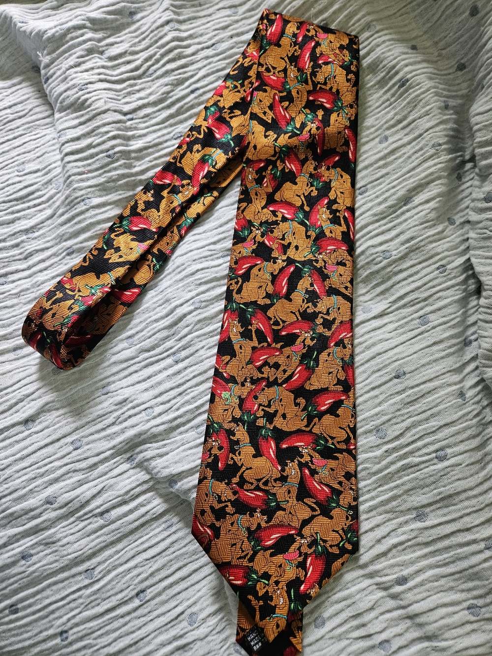 Cartoon Network Black Tie with Red Chili and Gold Motif Vintage 2003